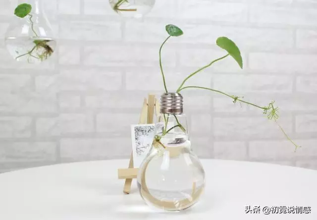 當你負債纍纍時,這些話就不要說了(值得收藏)