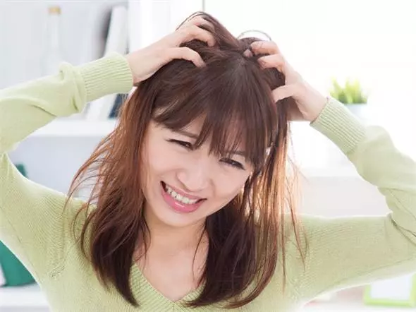 7種慢性自殺疾病讓大家,「今天開始就不敢再頭髮濕濕地入睡」,想要癱瘓致死就繼續吧!