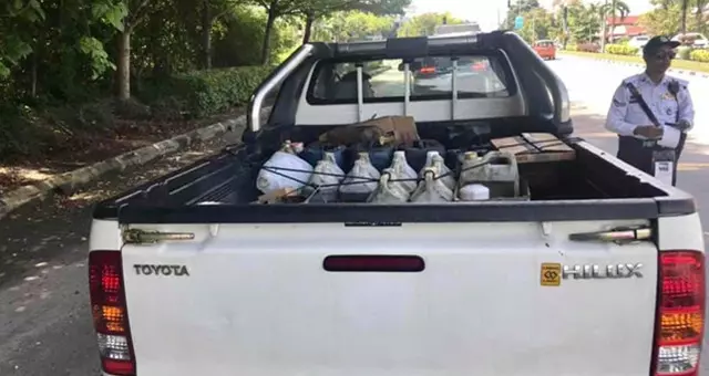 都是華人中罰單?不懂這項條例,交警隨便就能罰你RM10,000!