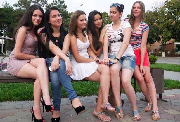 5000元人民幣在烏克蘭可以旅遊多久? 當地美女的話讓人意外!