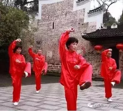 起床後千萬不要做這個動作,會悄悄偷走你的壽命!...