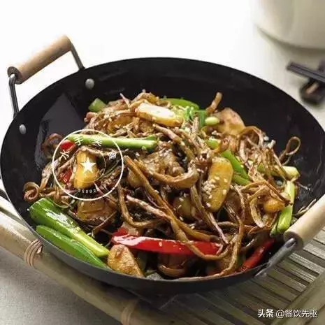 夏季用馬蹄做的菜，解暑消夏！