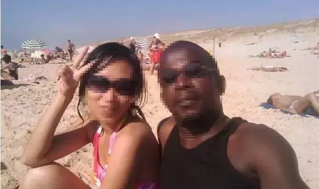 女孩遠嫁非洲, 八年生下12名孩子, 讓女子痛苦不堪, 只能摘除子宮!