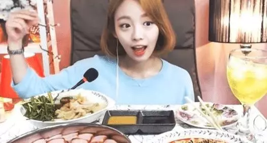 網紅吃播不是龍蝦就是帝王蟹,他們條件真這麼好嗎?其實都是套路!