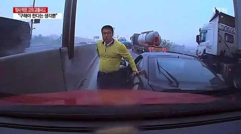 犧牲自己愛車讓昏迷駕駛撞上!男子爲了避免車禍發生,廠商這樣回報…