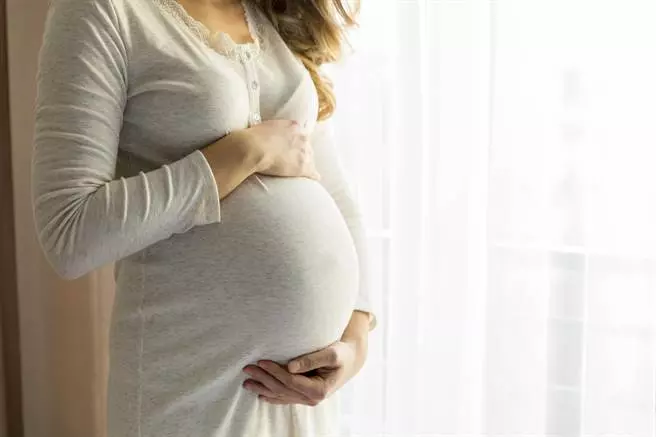 老婆卵巢有問題沒法懷孕!他拜註生娘娘,兩周後… 興奮喊「板橋的廟超靈驗」神明大顯神威!