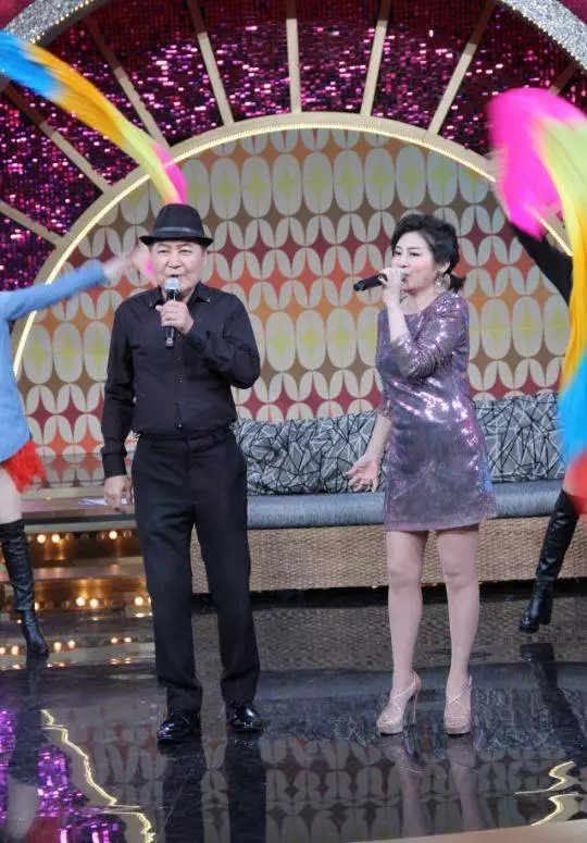 31年前嫩照出爐!王彩樺自豪當年「靠年輕美貌取勝」!張秀卿看後吐槽:整很大