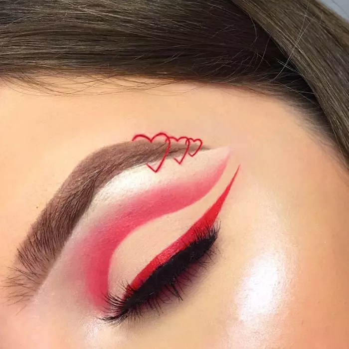 國外的「光環眉毛」爆紅!美妝主分享9款必備潮眉 「心型眉+NIKE眉」超扯但你會愛上