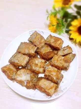 金黃酥脆「炸帶魚」食譜大公開!該裹麵粉還是澱粉?90%人都不知道的「黃金比例」快記起來!