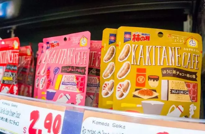 吐血整理!讓你擠掉半條命的DON DON DONKI,這8種零食一定要拿到手!