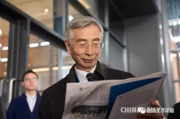 美國封剎華為,才發現這個中國科學家太厲害了!