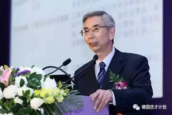 美國封剎華為,才發現這個中國科學家太厲害了!…