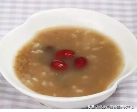 常用中草藥(荔枝)荔枝核可治療心痛、小腸氣痛