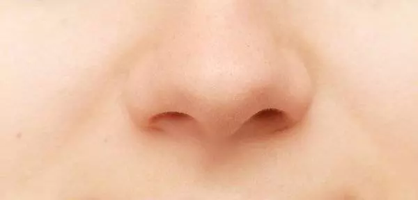 12個在你身邊你卻沒有了解過的「人類皮膚驚人小秘密」!#11. 皮膚里有1000種細菌!