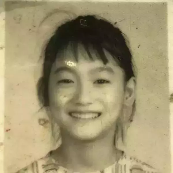 從乞丐到影后,等了初戀40年,六旬美人的倔強與優雅