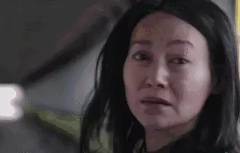 從乞丐到影后,等了初戀40年,六旬美人的倔強與優雅
