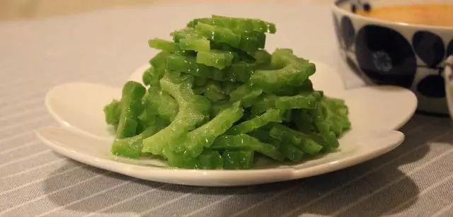 營養又健康的18道苦瓜做法，清新爽口，出鍋就被搶光