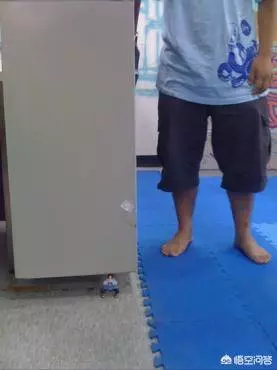 試問:你見過最喪心病狂的模型是什麼樣的?