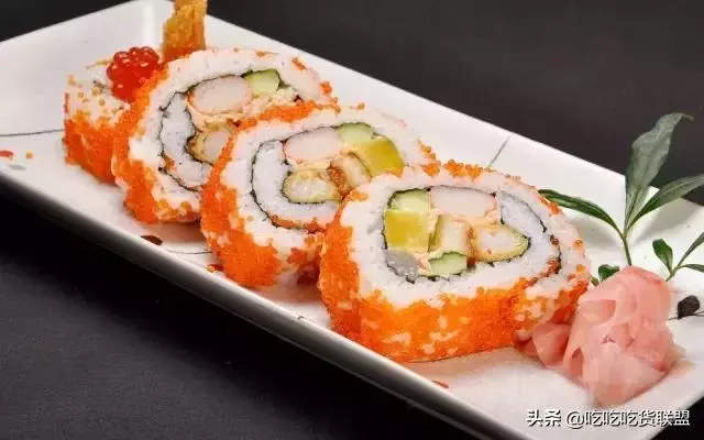 壽司的做法其實不難,手把手教你做卷壽司,零基礎的人也能學會