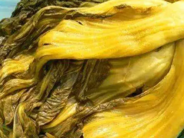 癌細胞是吃出來的?醫生提醒:4種食物吃得越多,癌細胞越高興,尤其第一種