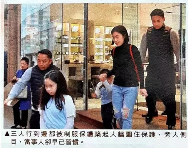 排場真大!甘比帶子女逛超市保鏢如雲,73億身家兒子已見怪不怪~~~