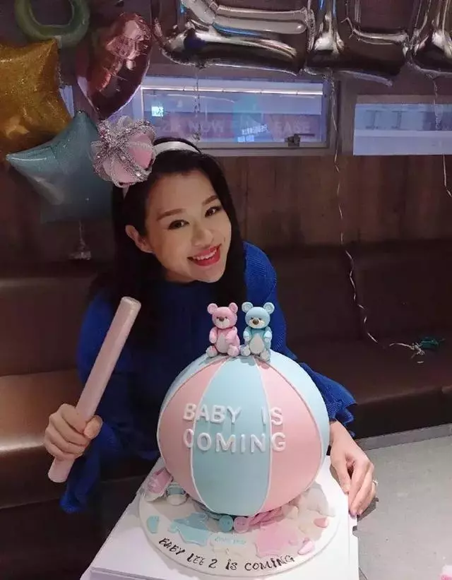 前TVB花旦佗巨肚逛超市,胃口大開雙眼發光:這是我的天堂!