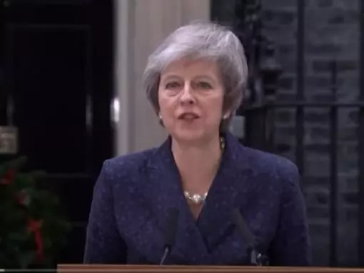 英首相梅伊今天宣布何時下台