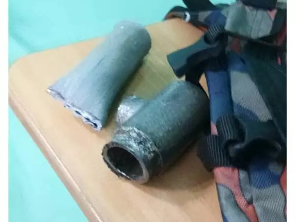 16歲男用下體插入鐵管被卡‼最後勞動Bomba施援"救鳥行動", 進院鋸開脫困~(內有影片)