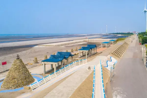 海天一色美如畫!全台13大絕美沙灘玩水去