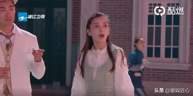 跑男五美出場,baby吳謹言風格差距大,佘詩曼張嘉倪氣質很贊