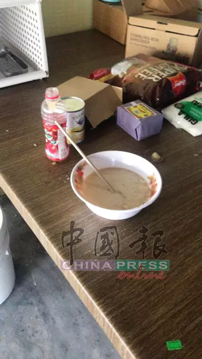 弟爆竊被揭發, 哥潛入店搗亂報復!古來一雜貨店兩個月內兩度遭爆竊。