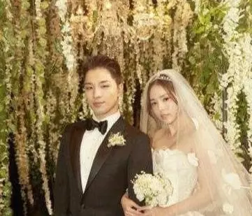 Bigbang太陽結婚不到一年,「太陽嫂」疑似懷孕胖到認不出…