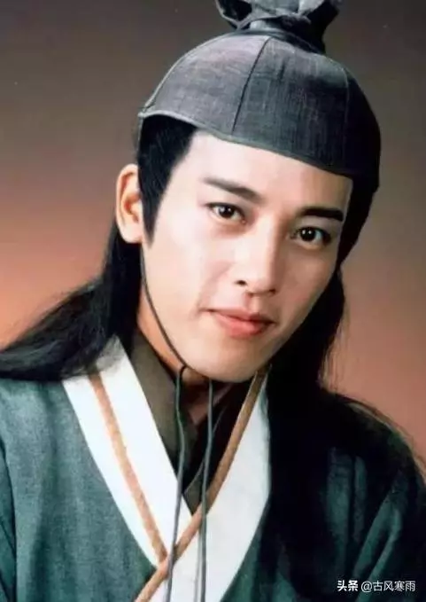 最帥令狐沖,為顏值兩夫妻25年不吃肉不生子,如今50多歲容顏不老