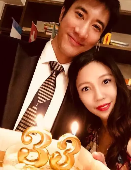 台媒曝王力宏兩女兒正面照:大眼超萌長相甜美,繼承父母好基因