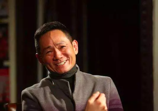 娛樂圈最浪漫的愛情,青梅竹馬妻子病逝9年仍念念不忘,至今未娶