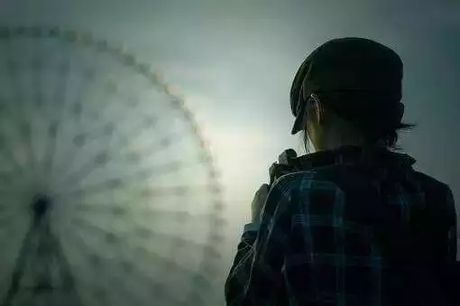 致身在馬來西亞的自己:生活很苦,國家不會同情你!