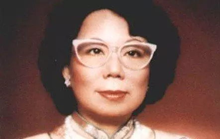 一生只愛一人,妻子去世29年,每年第一天必須攜全家拜祭亡妻