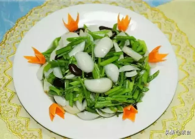 八菜一湯， 味美健康！
