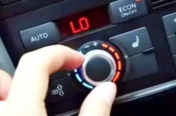 汽車熄火前,千萬別關冷氣 不然你會後悔看完你就懂了!