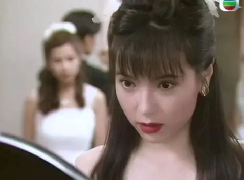 港圈女神婚紗照:蔡少芬最驚艷!邱淑貞在這裡面根本都排不上號吧~~~