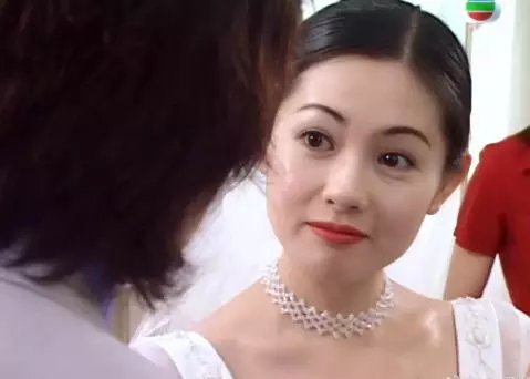 港圈女神婚紗照:蔡少芬最驚艷!邱淑貞在這裡面根本都排不上號吧~~~