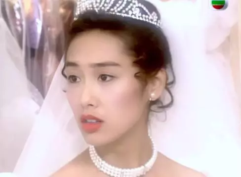 港圈女神婚紗照:蔡少芬最驚艷!邱淑貞在這裡面根本都排不上號吧~~~