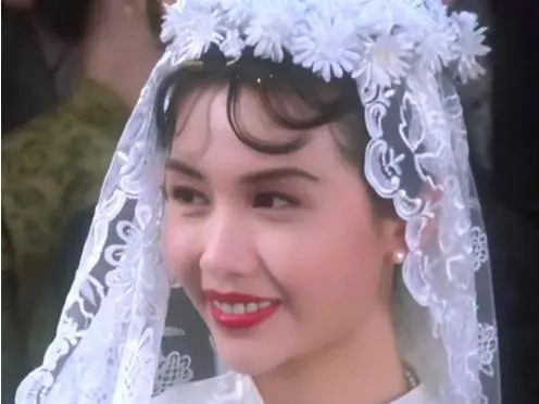 港圈女神婚紗照:蔡少芬最驚艷!邱淑貞在這裡面根本都排不上號吧~~~