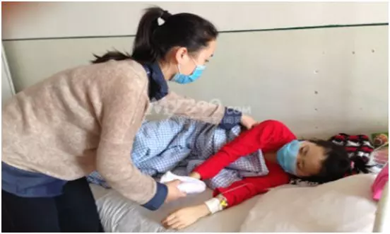 姐姐去世,妹妹卻突然懷孕,打電話給姐夫報喜,忘掛電話妹妹蒙了