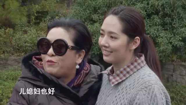 原來向佐3年前追求郭碧婷被拒絕了,如今卻求婚成功,原因有3點,很現實!