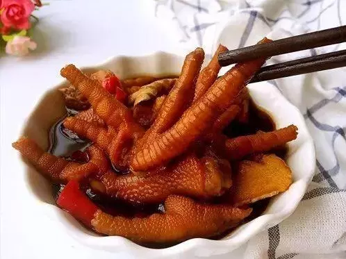 幾款雞爪的做法,好吃到狂舔手指!