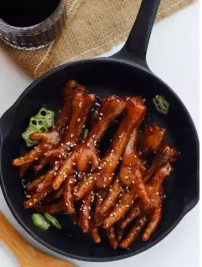 幾款雞爪的做法,好吃到狂舔手指!