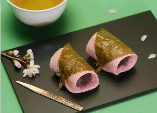 日本美食有多野?炒麵有18斤,叉燒能養活一家4口,香菜用盆裝!