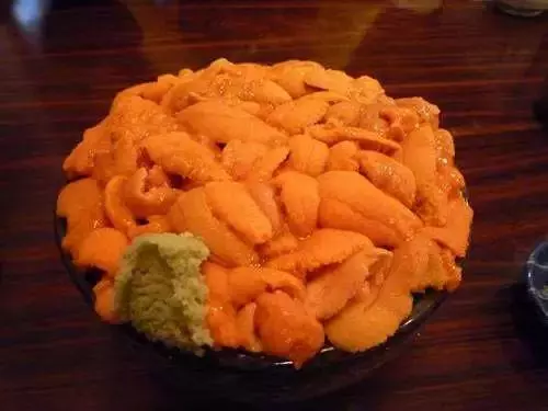 日本美食有多野?炒麵有18斤,叉燒能養活一家4口,香菜用盆裝!