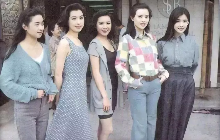 【演藝圈顏值最高峰時期】帶你回到過去看看『無PS&美圖年代』的女明星到底有多美!
